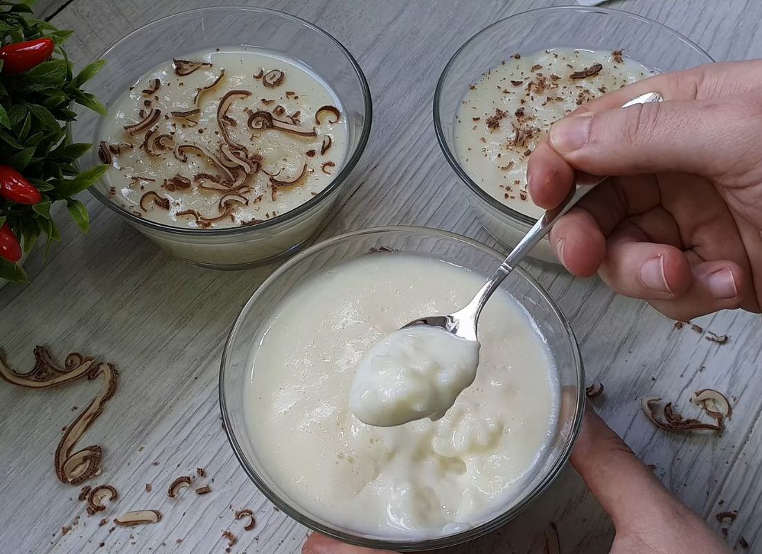 prikaz sutlijaša u tri činijice